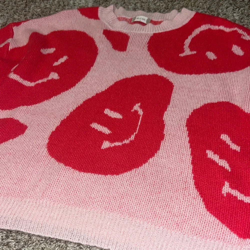 Altar'd State Smiley Brianna Boxy Oversized Pullover Crew Neck Sweater -Medium - Picture 4 of 9